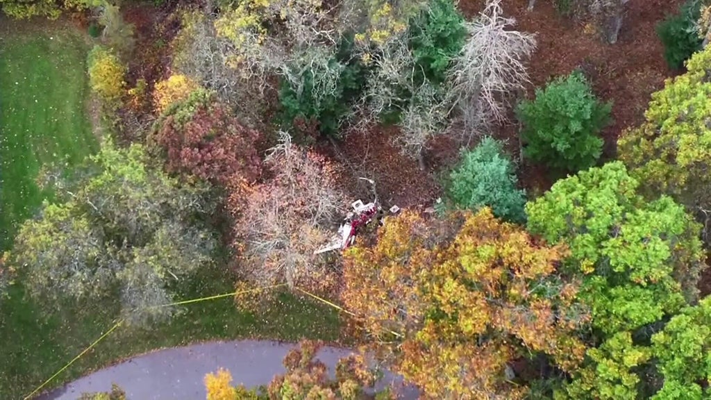 Grandmother, daughters and grandson were among 6 victims in Wisconsin Dells plane crash — WCCO / CBS Minnesota, Golden Valley Dining news