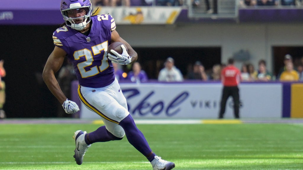 Vikings return RB Jordan Mason from injured reserve after broken thumb kept him out last 4 games — WCCO / CBS Minnesota, Golden Valley Sports news