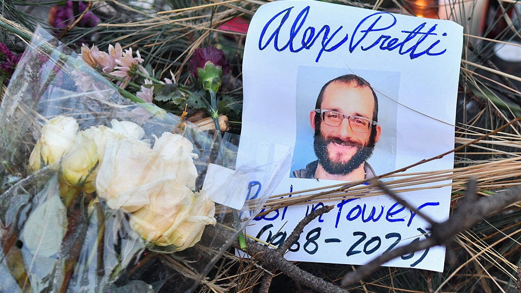 Alex Pretti's parents to hold first press conference since his killing by Border Patrol agents — Golden Valley Health news
