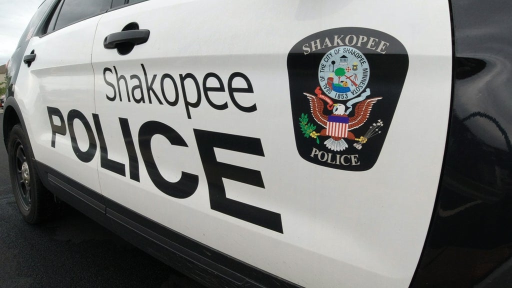 18-year-old charged with second-degree murder after Shakopee man found shot in park — WCCO / CBS Minnesota, Golden Valley Community news