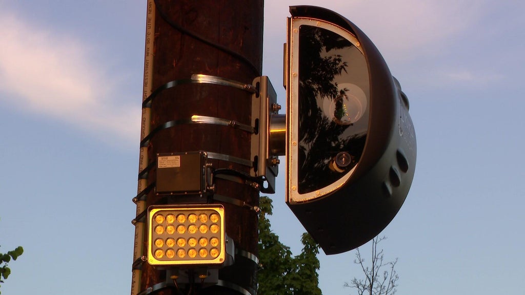 Do speed cameras make drivers slow down? — WCCO / CBS Minnesota, Golden Valley Technology news