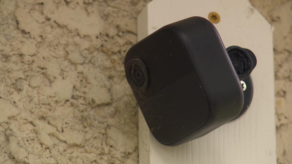 Serial Minneapolis peeping tom has long criminal history, could face more charges — WCCO / CBS Minnesota, Golden Valley Community news