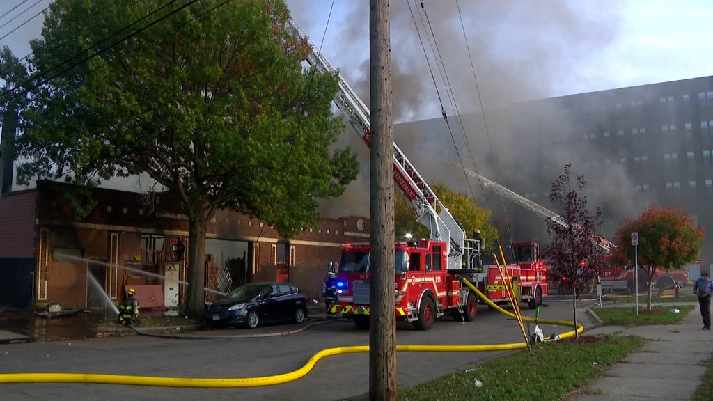 2 Minneapolis firefighters hurt in East Franklin Avenue business fire — WCCO / CBS Minnesota, Golden Valley Health news