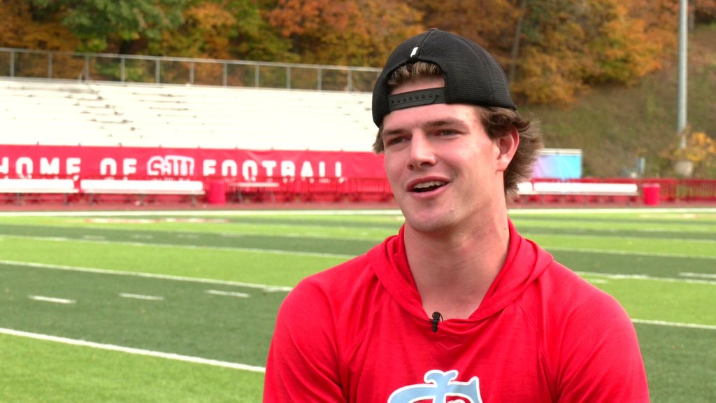 St. John's wide receiver Riley Schwellenbach finding success on the gridiron and baseball field — WCCO / CBS Minnesota, Golden Valley Schools news