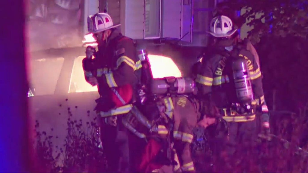 Fire destroys home, detached garage in St. Louis Park, city officials say — WCCO / CBS Minnesota, Golden Valley Sports news