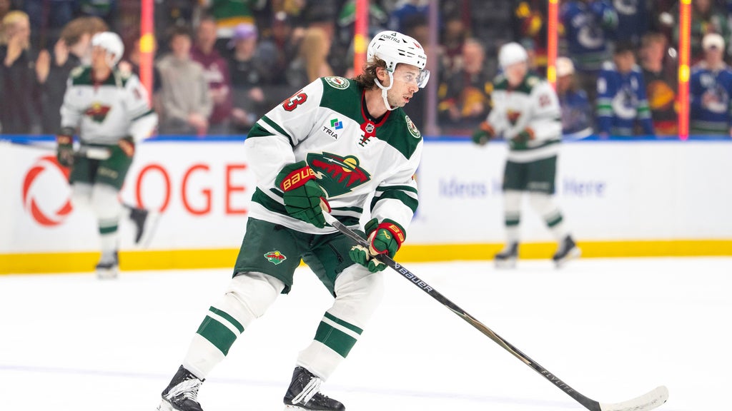 Quinn Hughes has goal, assist in his Vancouver return in Wild's 4-2 victory — WCCO / CBS Minnesota, Golden Valley Sports news