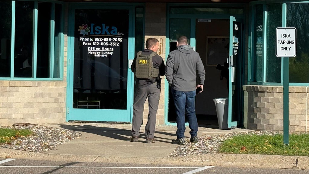 Federal law enforcement officers in Twin Cities Thursday for "court-authorized investigative activity," FBI says — Golden Valley Business news