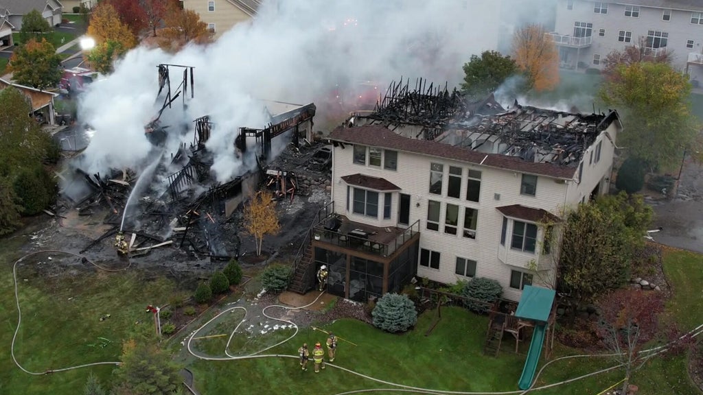 1 person unaccounted for in Victoria neighborhood fire, mayor says — WCCO / CBS Minnesota, Golden Valley Real Estate news
