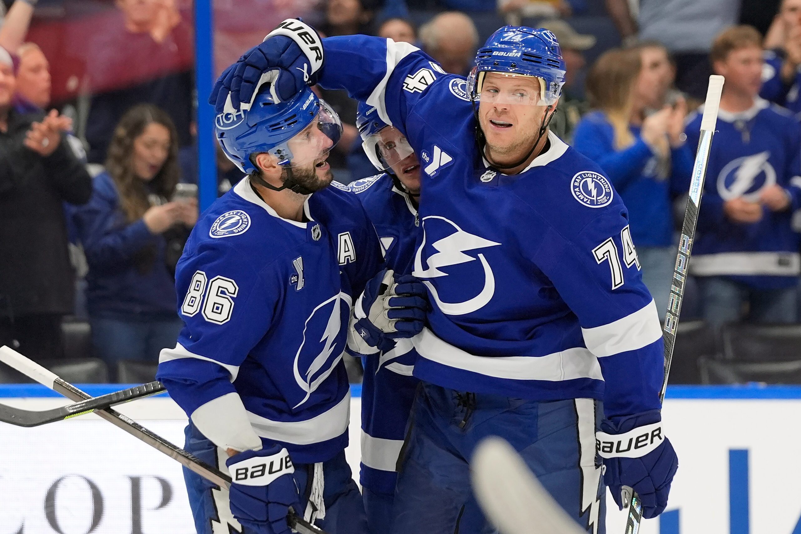 Carlson scores twice to help the Lightning beat the Wild 3-2 — KSTP 5, Golden Valley Business news