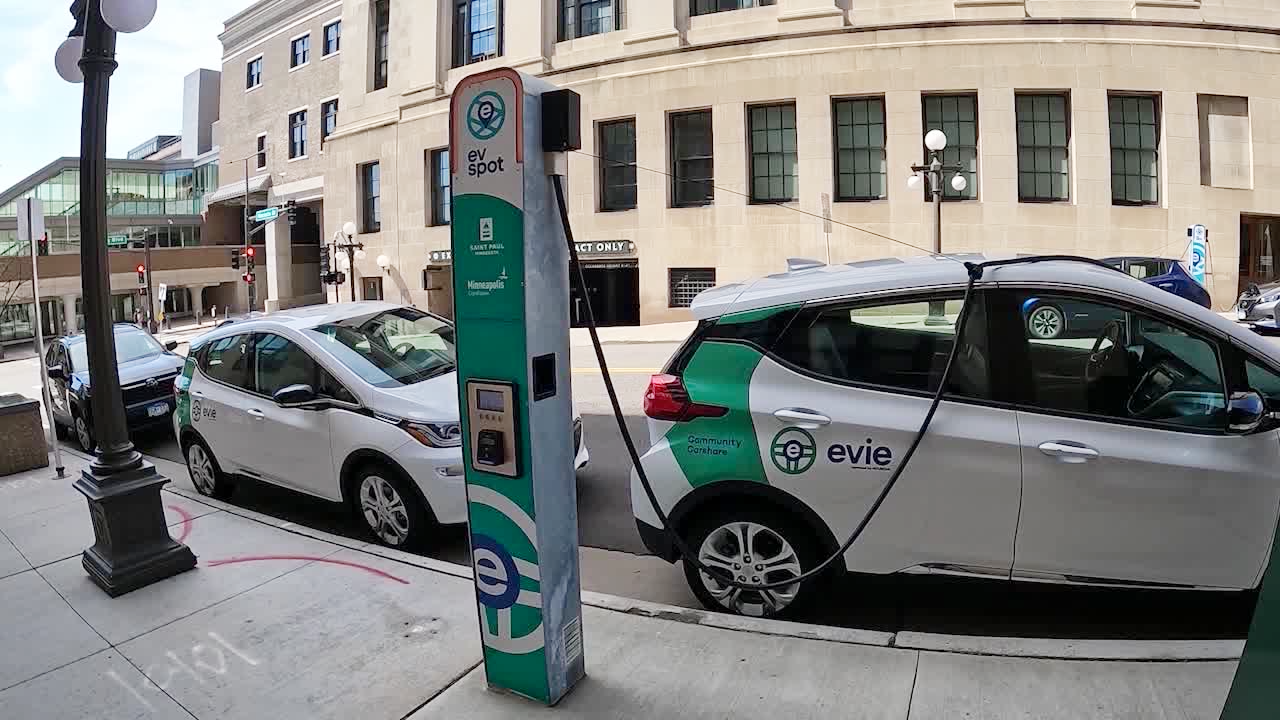 Hourcar to shut down after 20 years, ending Evie carshare service — KSTP 5, Golden Valley Community news