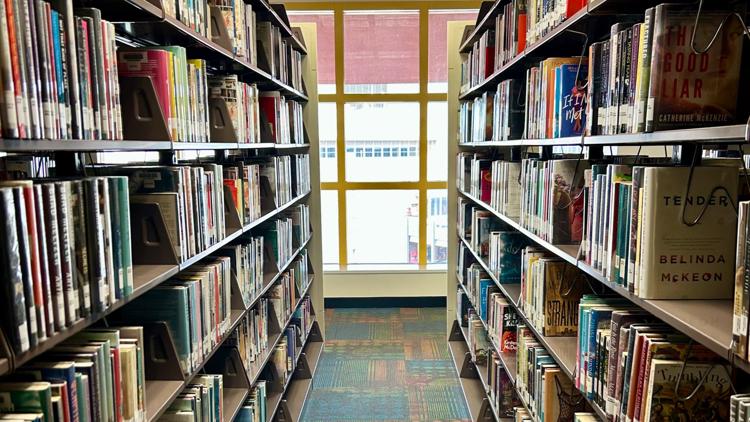 Live outside San Antonio? Library users are getting notices about $30 fee taking effect this month — KENS 5 (San Antonio), Golden Valley Community news
