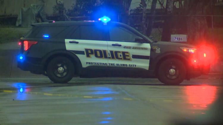 Driver arrested on DWI charge after running red light and crashing into car, police say — KENS 5 (San Antonio), Golden Valley Health news