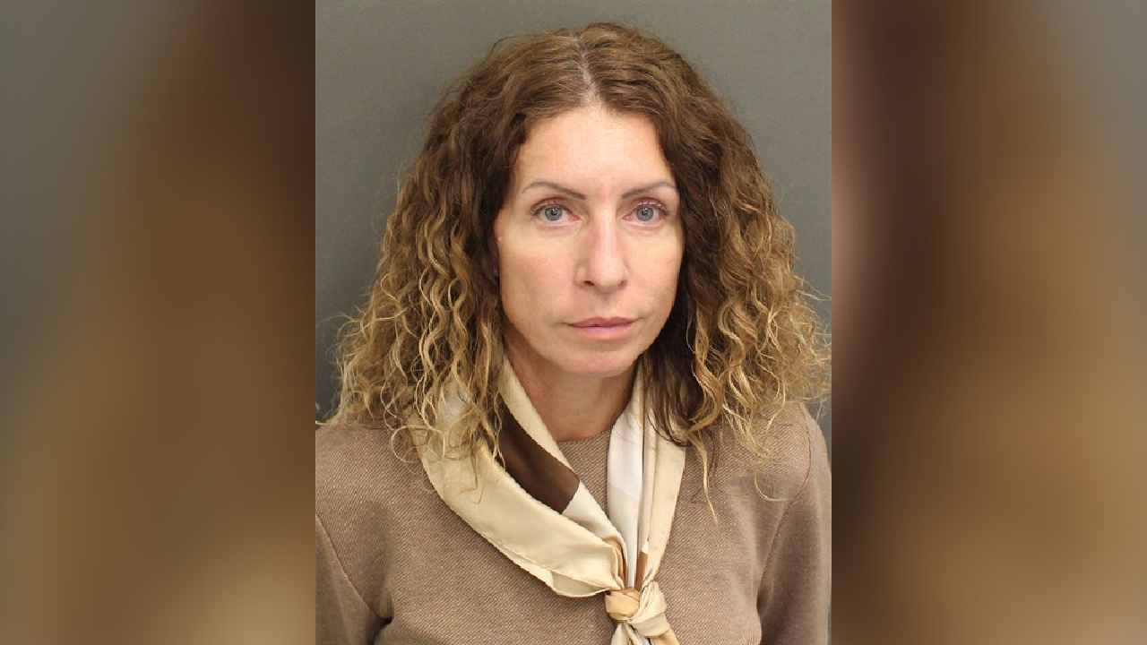 Florida mom arrested for leaving 4 kids home alone during 6-day Las Vegas work trip, deputies say — FOX 9, Golden Valley Community news