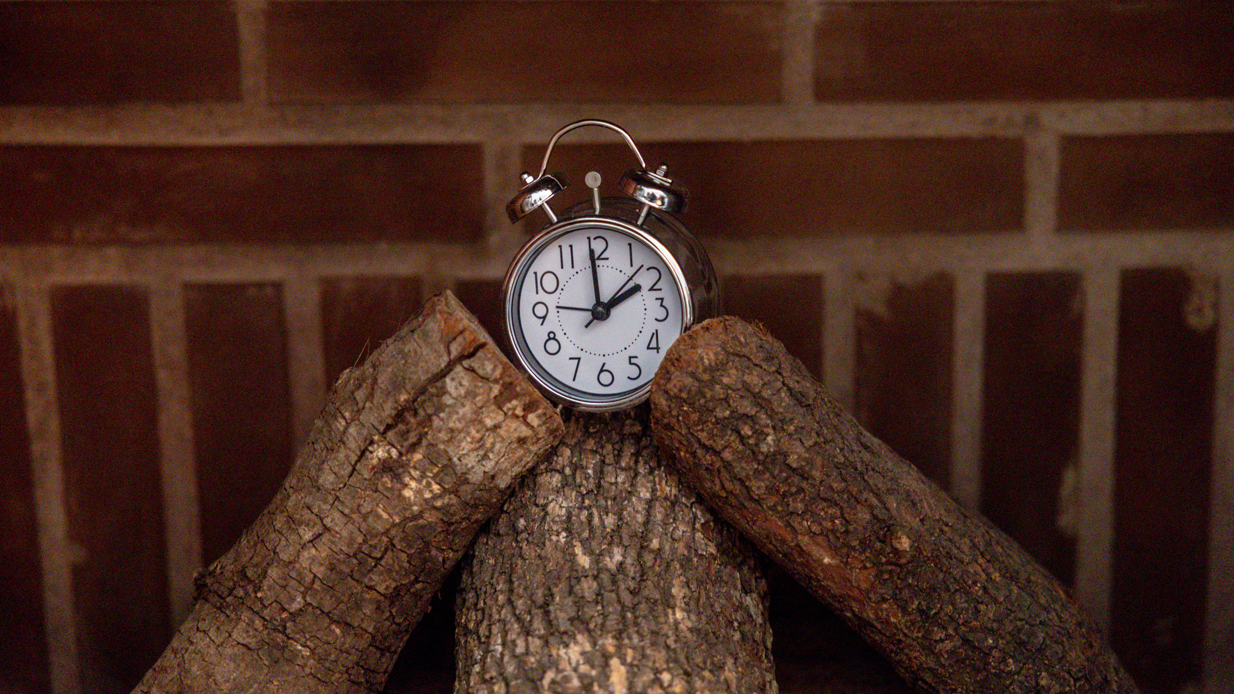 The time changes this weekend: Why we still have to 'fall back' — Golden Valley Community news
